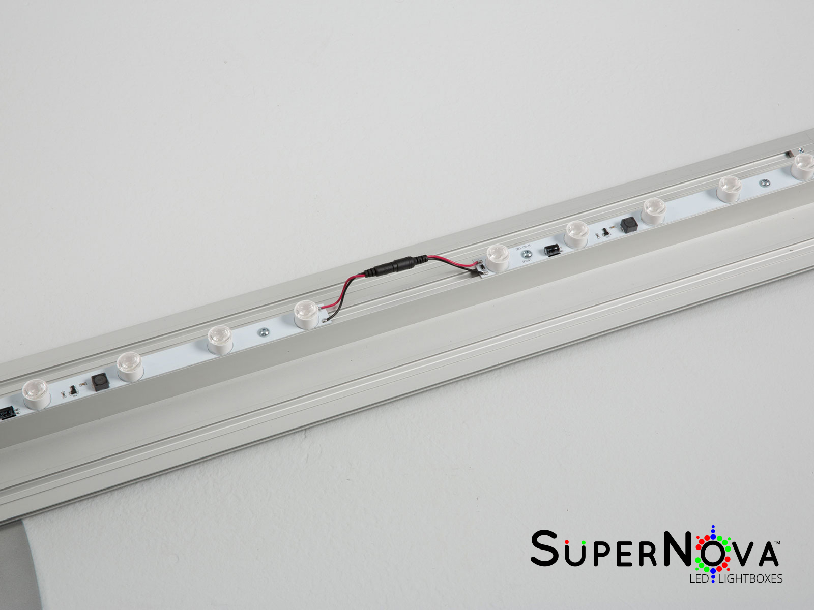 SuperNova Lightbox Extrusion and LED Lights