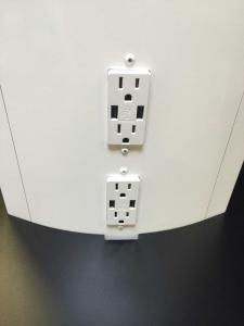 (4) Electrical Outlets and (8) USB Ports (one side shown)