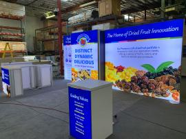 RENTAL: RE-2053 Inline Design with (3) Single-Sided Lightboxes -- View 2
